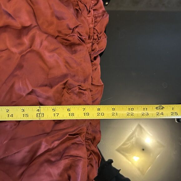 Anthropologie Ruched Peasant‎ Blouse Rust Red M Silky Work Office Professional - Picture 9 of 9